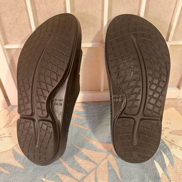 OOFOS OOahh Recovery Sandals Sport Slide On Black Women’s Size 7 - Picture 5 of 12
